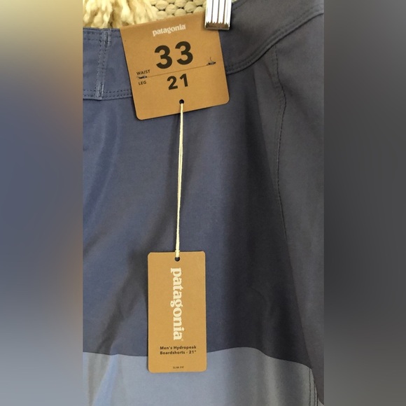 NWT Patagonia Mens Hydropeak Boardshorts 21” in The Point: Current Blue 33 Waist - Picture 3 of 6